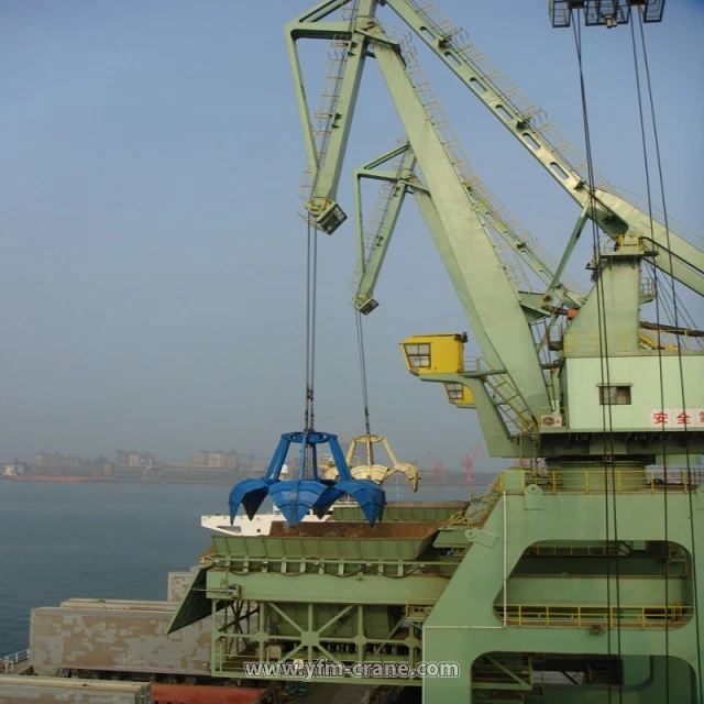 Four rope mechanical crane1